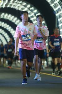 BIB: 41514, 40837
                            <button type="button" onclick="openModal(21219229)" class="btn btn-primary btn-sm float-right btn-popup" data-toggle="modal" data-target=".modal-high-quality">
                        <i class="fas fa-shopping-cart"></i> Add to Cart
                    </button>
                                            <button type="button" onclick="isThisMe(21219229, true)" class="btn btn-success btn-sm float-right btn-popup btn-isme hidden" data-toggle="tooltip" data-placement="bottom" title="นี่คือรูปของคุณใช่ไหม คลิกที่นี่เพื่อเอาเข้าอัลบั้ม">
                        <i class="fas fa-plus"></i> Add to album
                    </button>
                    <button type="button" onclick="isThisMe(21219229, false)" class="btn btn-warning btn-sm float-right btn-popup btn-isnotme hidden">
                        <i class="fas fa-ban"></i> Remove from album
                    </button>